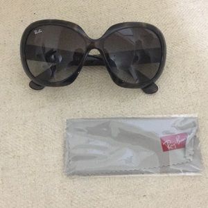 Ray-Ban Sunglasses